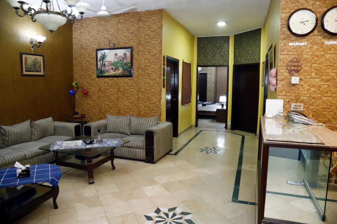 Hotel Sweet Inn لاهور المظهر الخارجي الصورة