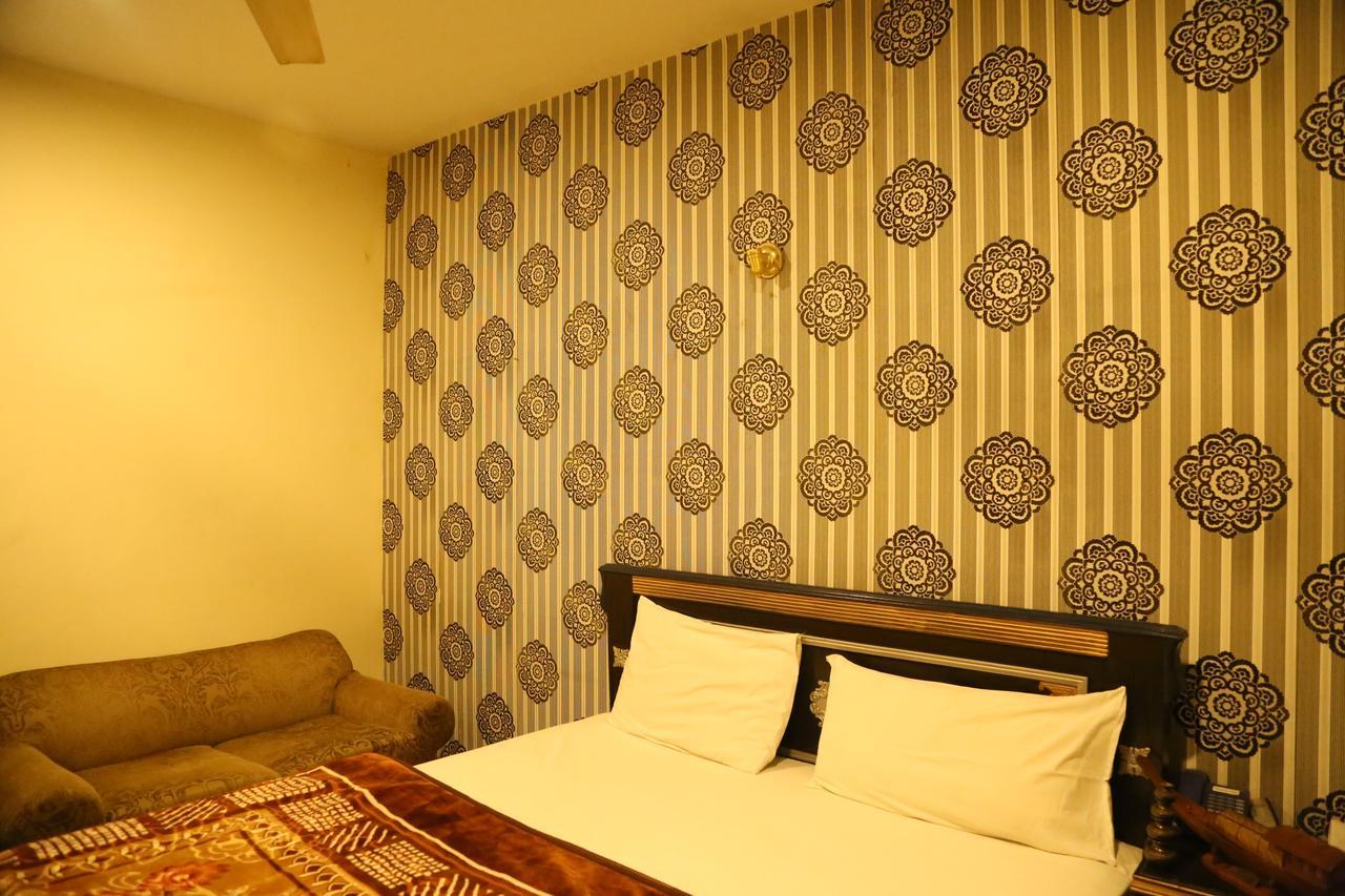 Hotel Sweet Inn لاهور المظهر الخارجي الصورة