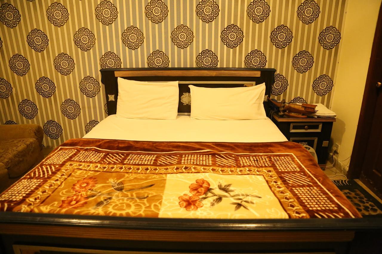 Hotel Sweet Inn لاهور المظهر الخارجي الصورة