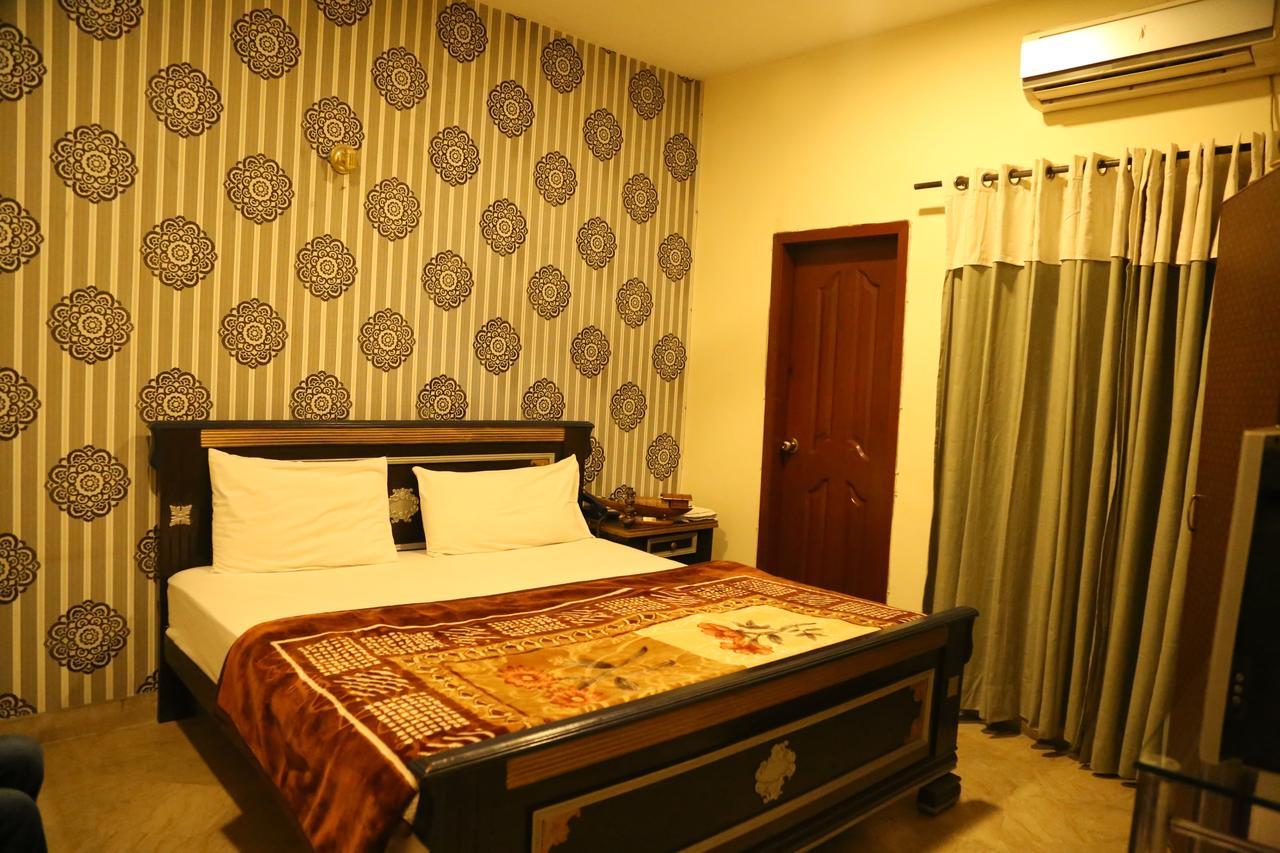 Hotel Sweet Inn لاهور المظهر الخارجي الصورة