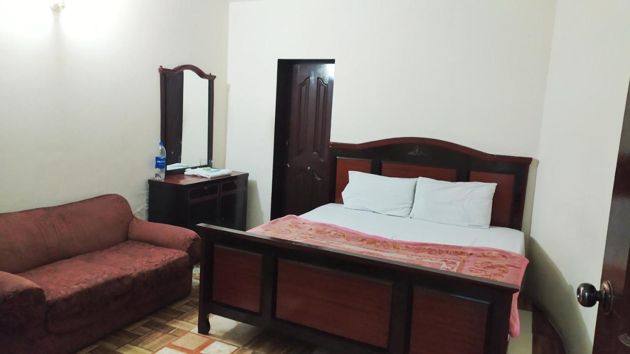 Hotel Sweet Inn لاهور المظهر الخارجي الصورة