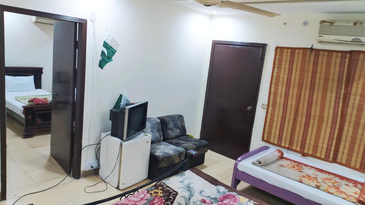 Hotel Sweet Inn لاهور المظهر الخارجي الصورة