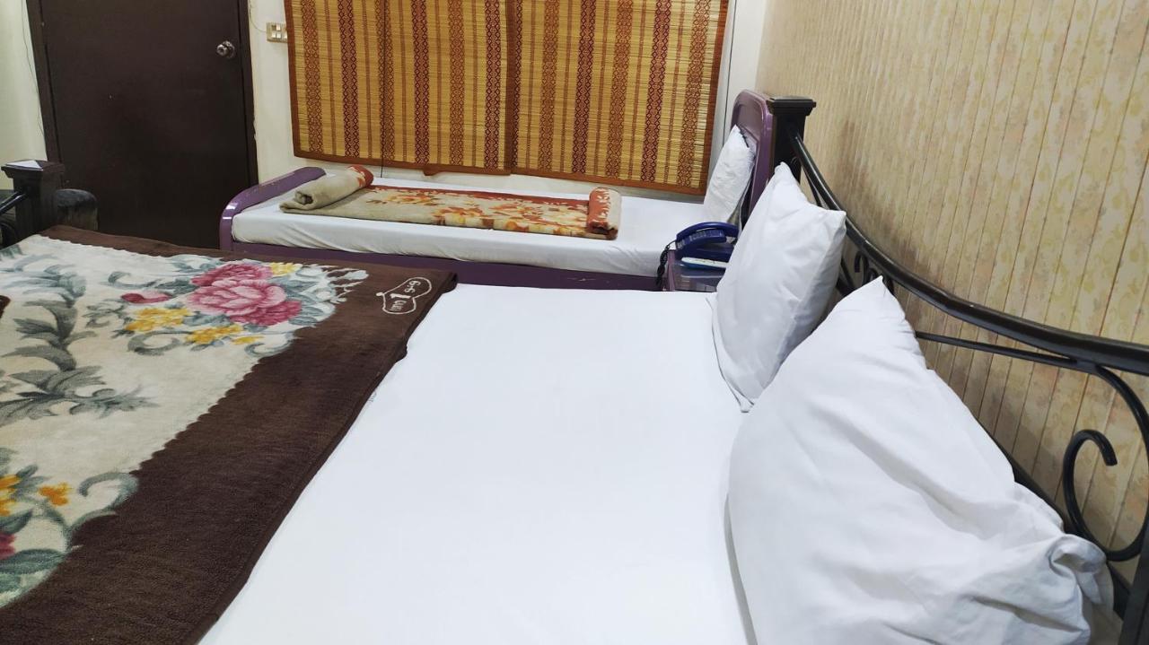 Hotel Sweet Inn لاهور المظهر الخارجي الصورة